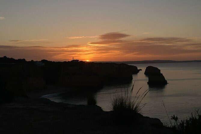 Qigong Experience at Marinha Beach Cliffs  Sunrise or Sunset - Key Points