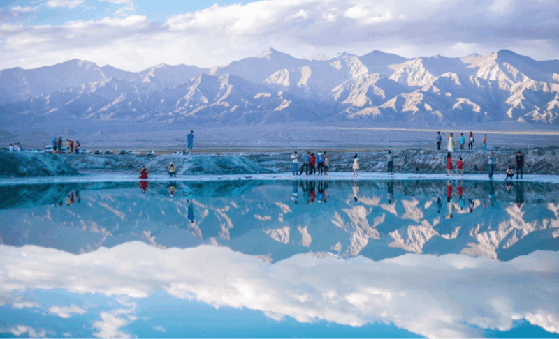 Qinghai Lake Day Tour With Private Transfer &Guide - Included Services