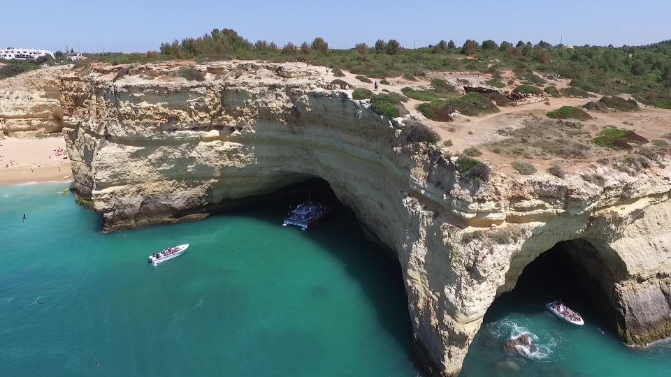 Quarteira: Benagil Cave Guided Catamaran Day Cruise & Drink - Photo Opportunities at Benagil