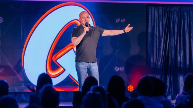 Quatsch Comedy Club Hamburg: Die Live Show - Key Points