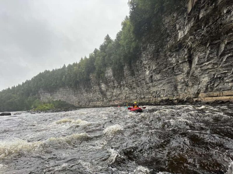 Quebec City: Guided rafting and kayaking 30 minutes from the city  Family - Who Should Consider This Tour?