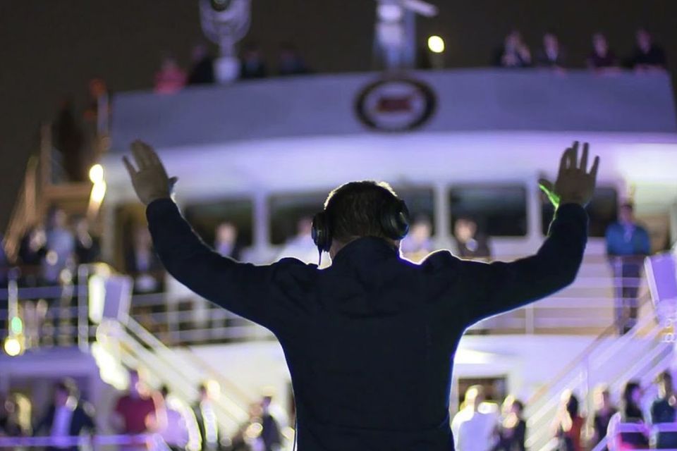 Quebec City: Night Cruise With Live DJ and Dance Floor - Meeting Point and Arrival