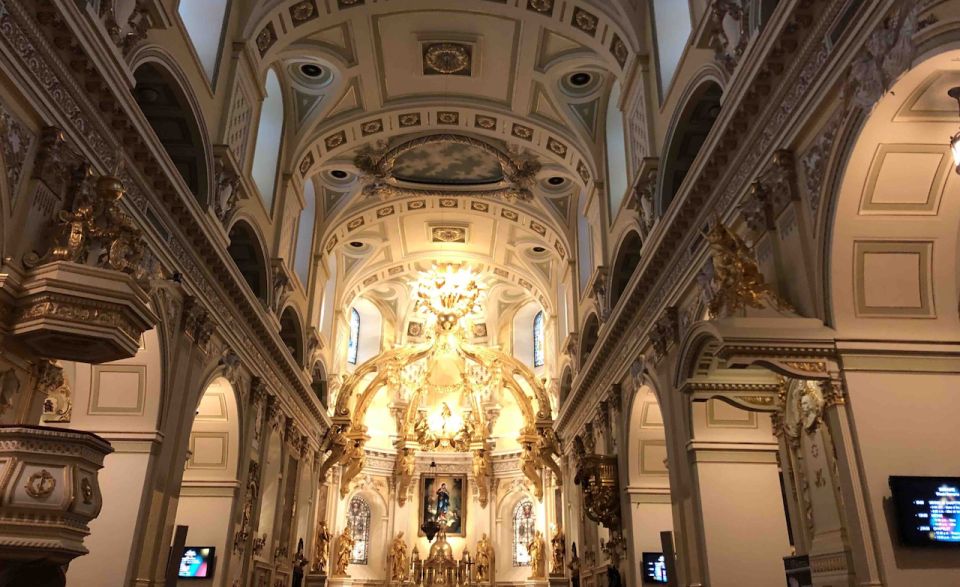 Quebec City Private Walking Tour With Funicular Ride - Key Points