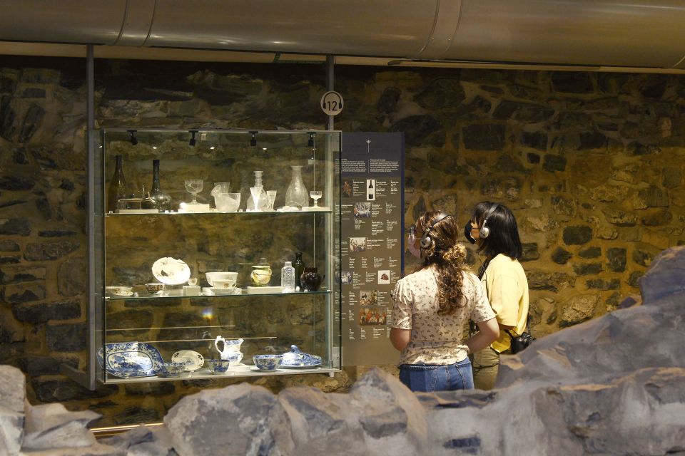 Quebec City: Saint-Louis Forts and Châteaux Guided Site Tour - Exploring Château Saint-Louis