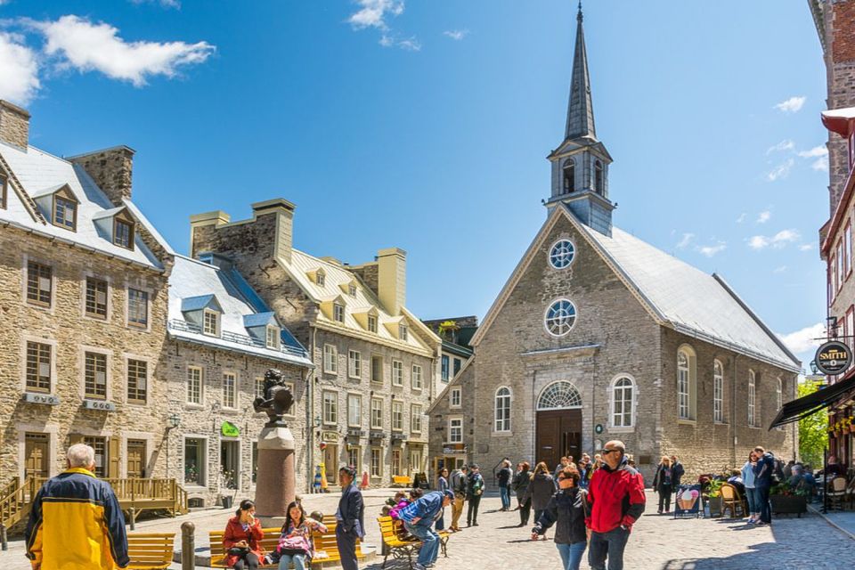 Quebec Old Town: European Charm Quest Experience - Duration and Group Size