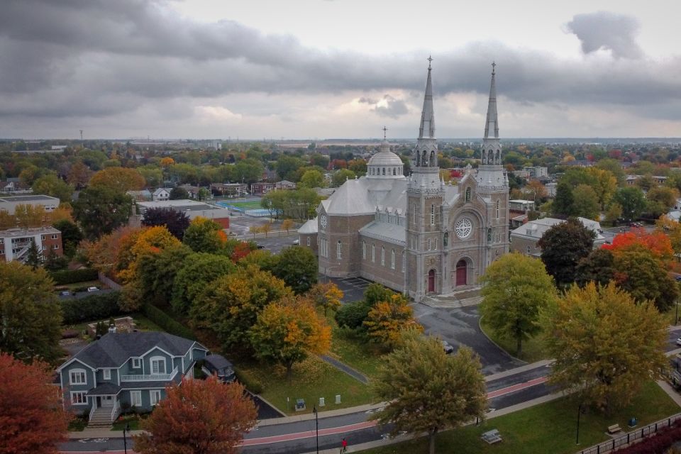 Quebec: Self-Guided Driving Audio Tour App - Key Highlights