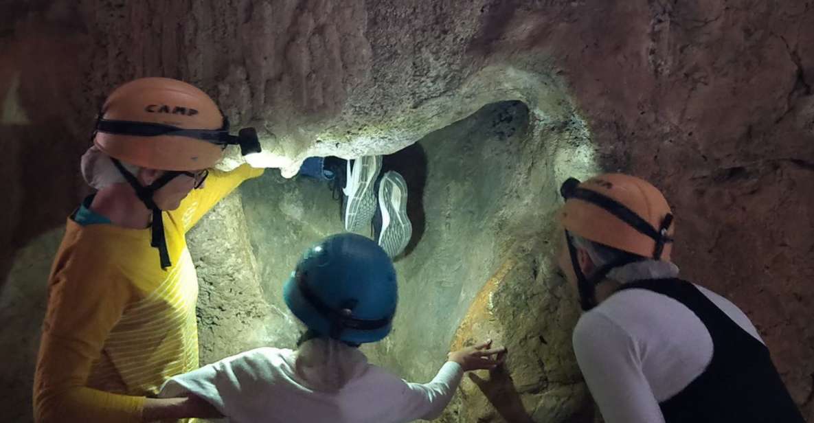 Queensland: 90 Minute Capricorn Caves Explorer Tour - Directions and Meeting Point