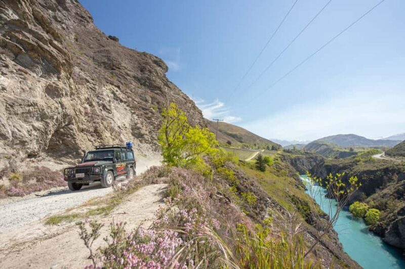 Queenstown: 4WD Lord Of the Rings Half-Day Tour - Sightseeing and Movie Locations