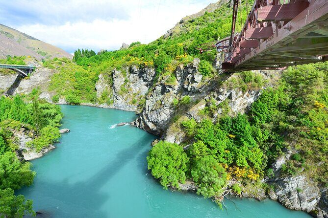 Queenstown Lake Hayes Car Tour - Starting Point: Queenstown Gardens – A Lakeside Peaceful Oasis