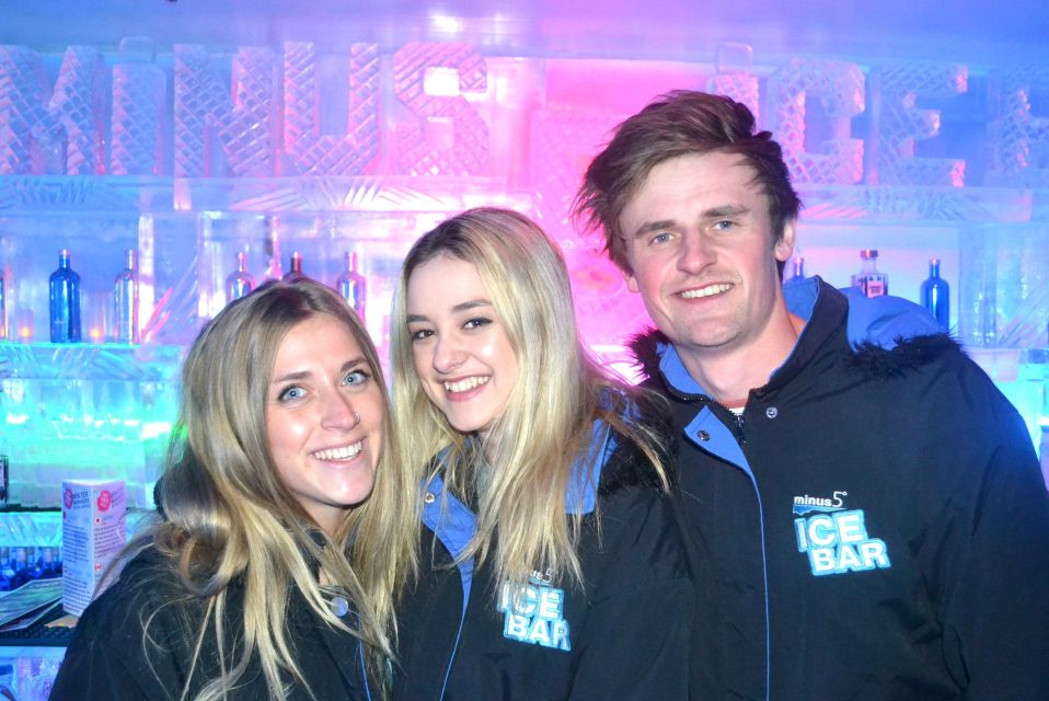 Queenstown: Minus 5 Ice Bar Experience With Drink Options - Customer Reviews