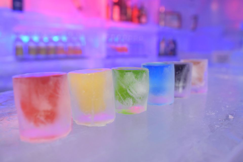 Queenstown: Minus 5 Ice Bar Experience With Drink Options - Experience Highlights