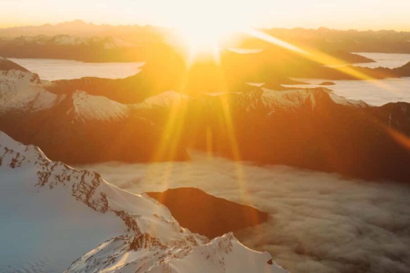 Queenstown: Sunrise Glacier Scenic Flight - FAQs
