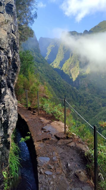 Queimadas Caldeirão Verde Walking tour with guide - An Introduction to the Queimadas Caldeirão Verde Tour