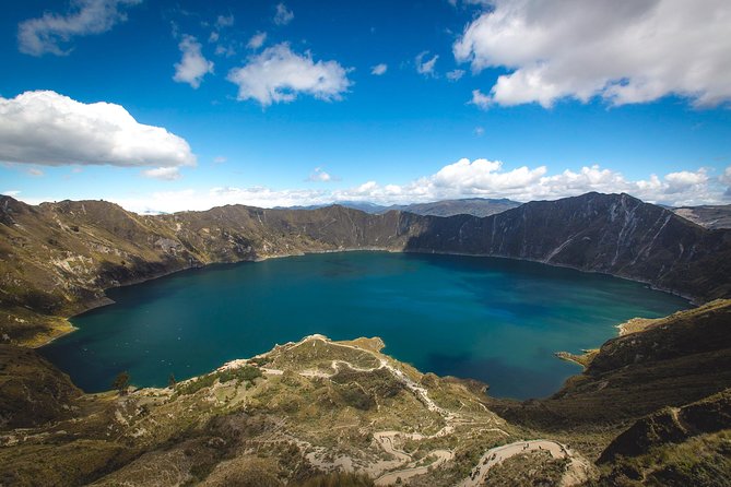 Quilotoa Lagoon and Indian Markets in One Day From Quito - Tour Logistics