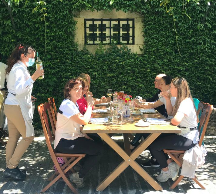 Quinta Da Pacheca: Walking With a Full Lunch and Wine Tasting - Trip Details and Policies