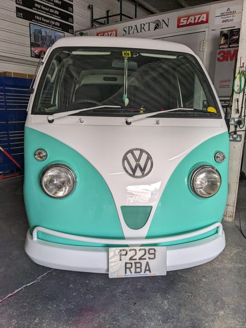Quirky Theatre Transport - Quirky Theatre Transport: An Unconventional Ride to Remember