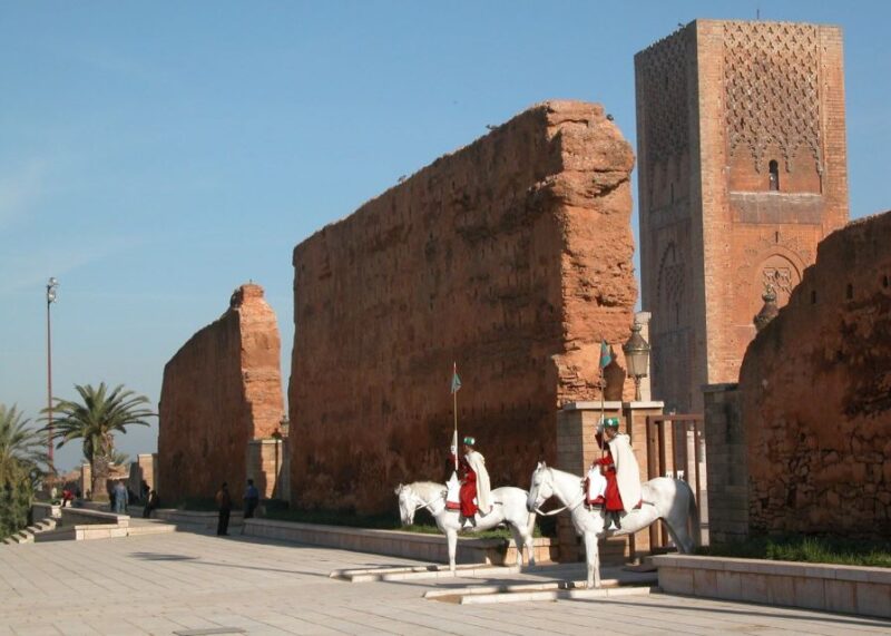 Rabat: Full-Day Trip From Casablanca - Shopping on Rue Des Consuls