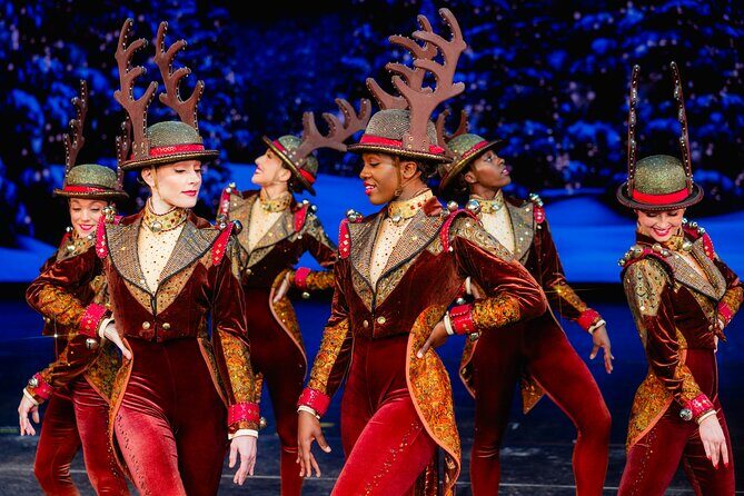 Radio City Christmas Spectacular & St. Patrick's Cathedral - Exploring the Itinerary in Detail  