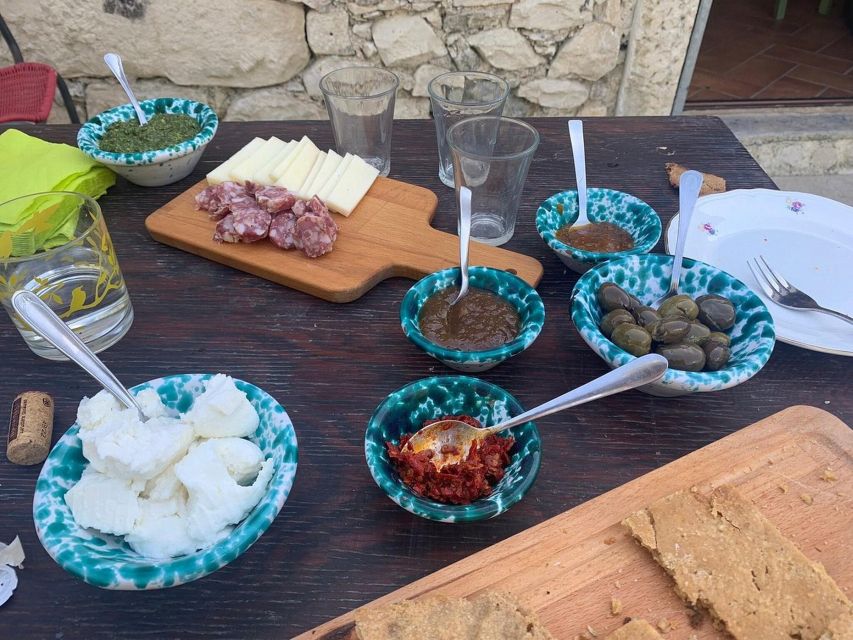 Ragusa Countryside Home Cooking Class & Meal - Dietary Accommodations and Inclement Weather