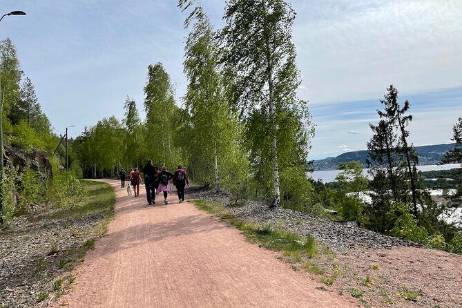 Railway walk along Old Drammen Line - Practical Details and Insights