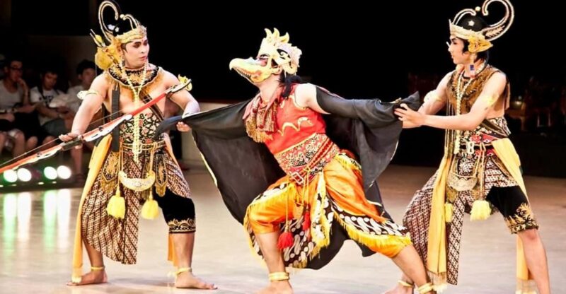 Ramayana Ballet Prambanan and Visit the Temple - Itinerary Details