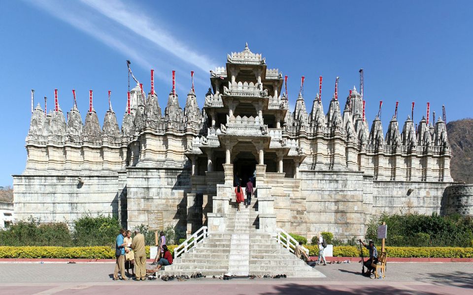Ranakpur Jain Temple Private Excursion From Udaipur - Architectural Features