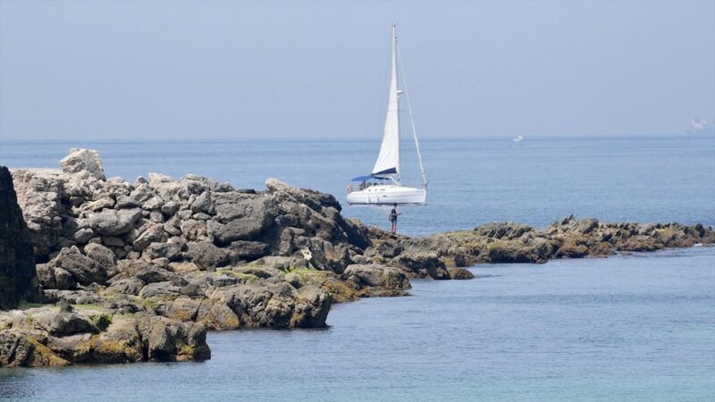 Rate: Sailboat Tour, Snorkelling, Tapas & Drinks - Key Points