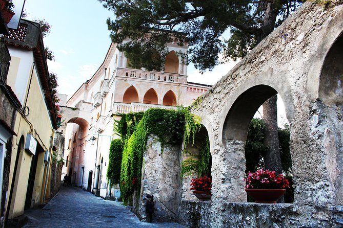 Ravello Walking Tour - Navigating the Tour Logistics and Considerations