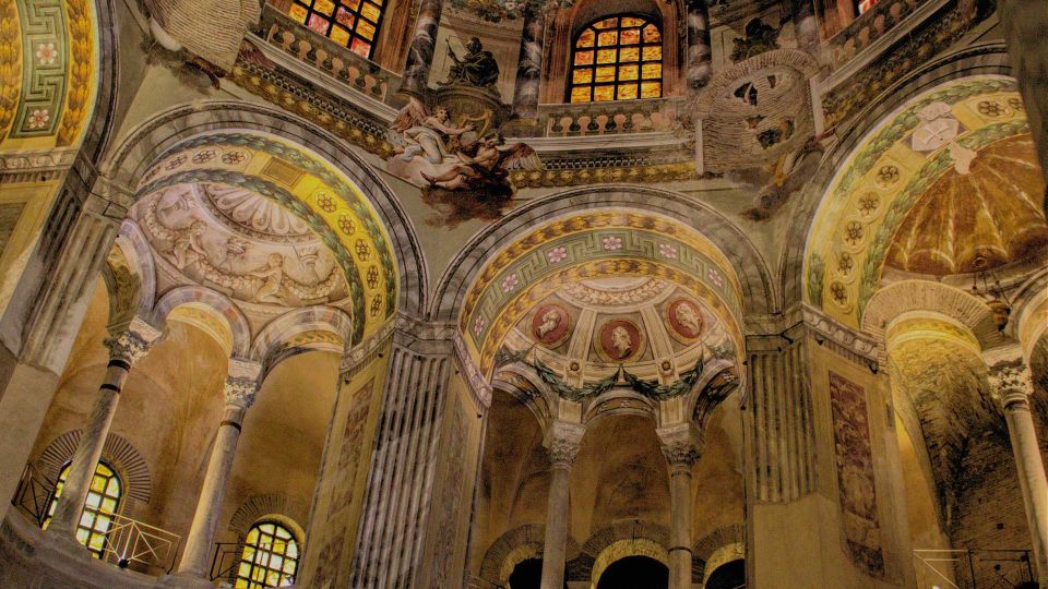 Ravenna: Highlights Private Walking Tour With Entry Tickets - Meeting Point and Logistics