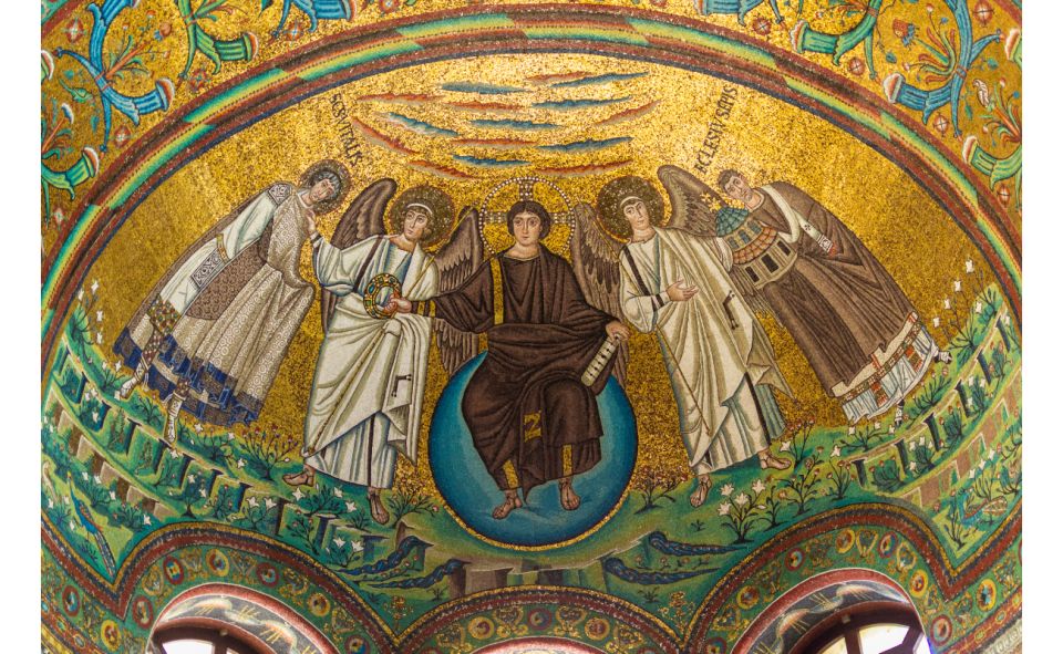 Ravenna: Mosaics and Food Guided Walking Tour With Tastings - Taste Traditional Ravenna Delicacies