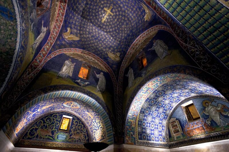 Ravenna: Private UNESCO mosaics Guided Walking Tour - Who Should Consider This Tour?