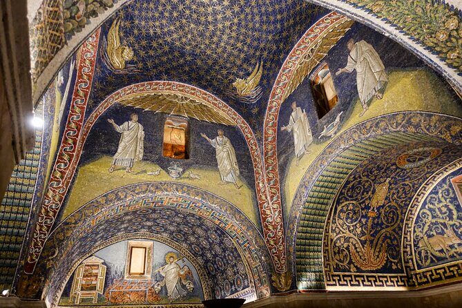Ravenna Walking Tour with Audio and Written Guide by a Local - Who Will Find This Tour Most Valuable?