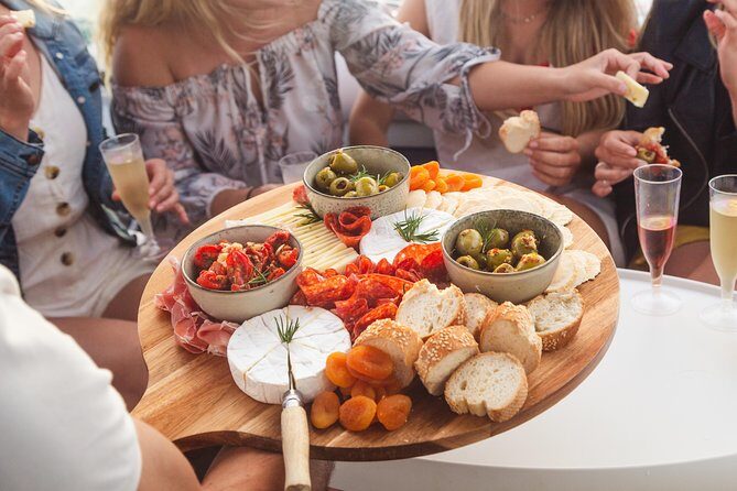 Rayglass Protector - Standard Private Charter - Whitsundays - The Experience: What You’ll Feel and See