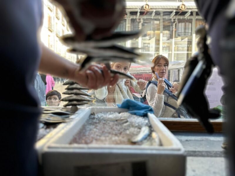 Real Madrid: Bernabeu Stadium Tour and Gourmet Tasting - Exclusive Tuna Tasting