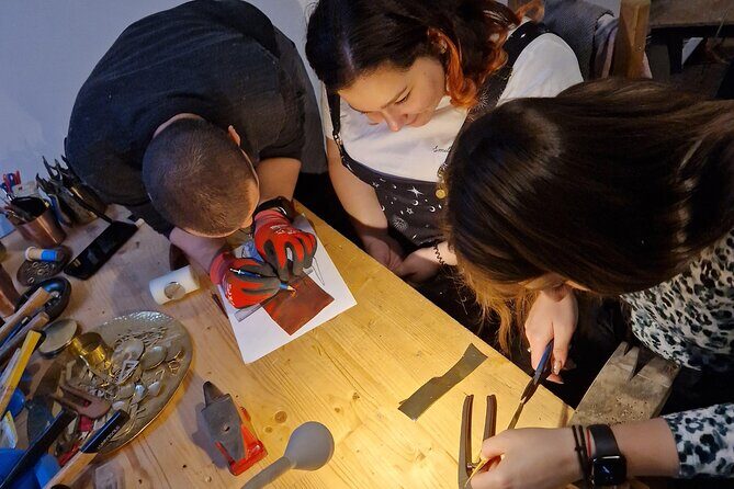 Real Roma Community Crafting Workshop - FAQ