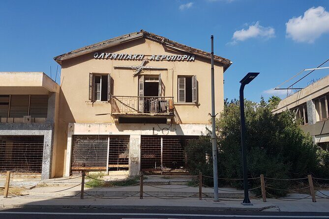 Red Bus Varosha experience in English from Ayia Napa, Protaras - Who Will Appreciate This Tour?