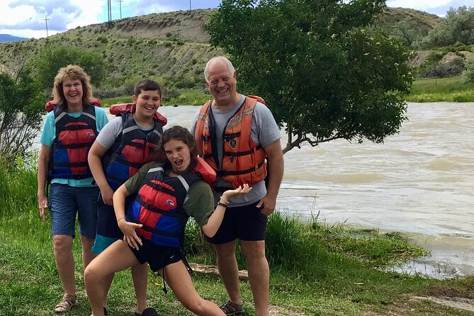 Red Canyon River Trips 7 Mile Whitewater Rafting 9am Daily - Meeting Point and Logistics