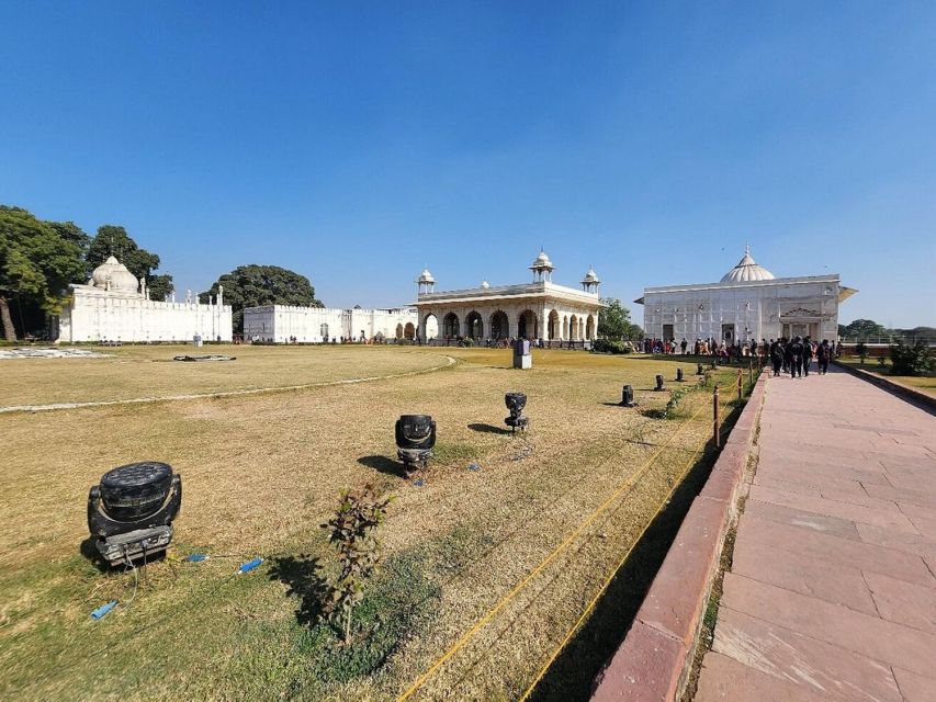 Red Fort Skip-The-Line E-Tickets & Guide Delhi Transfers - Key Points