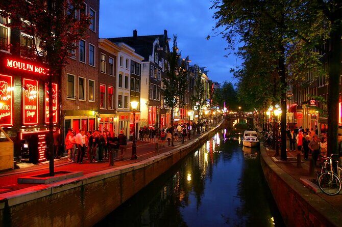 Red Light District Primetime Private Tour for 18+ Only - FAQs