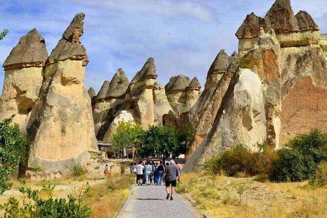 Red Tour In Cappadocia Lunch + Museum Tickets ( Small Group ) - FAQ