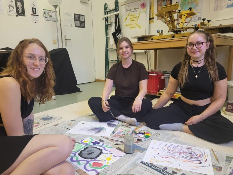 Regensburg: Intuitive painting incl. meditation - Practical Details and Tips