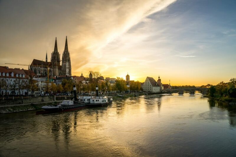 Regensburg: Private Photoshoot with a Local Photographer - A Closer Look at the Experience