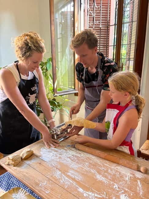 Reggio Emilia: Local Cheese Tasting & Tortelli Cooking Class - Authenticity and Value