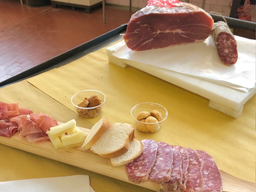 Reggio Food Tour: Parmesan, Balsamic, Cured Meats & Wines - Accessibility and Logistics