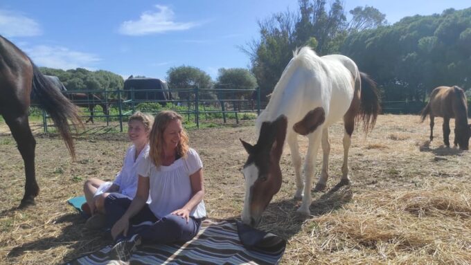 Relax & Mindfulness With Horses in Vejer De La Frontera - Discover Emotional Resonance With Horses