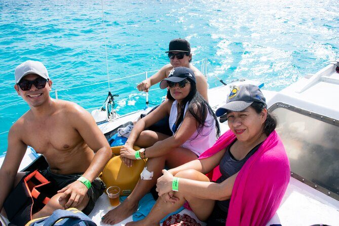 Relax yourself in Pleasure Catamaran to Isla Mujeres from Cancún - FAQ