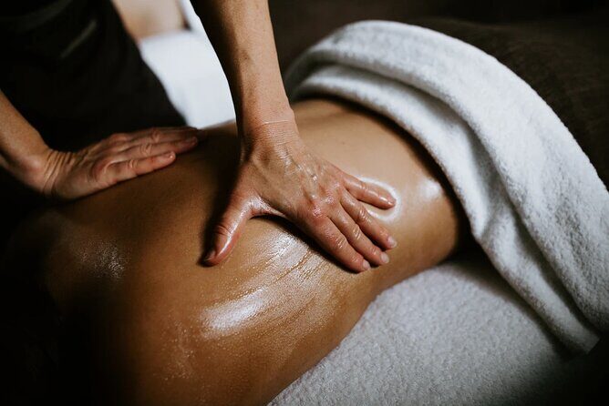 Relaxation and Therapy Massage in Paradise Turks and Caicos - Authenticity and Local Hospitality