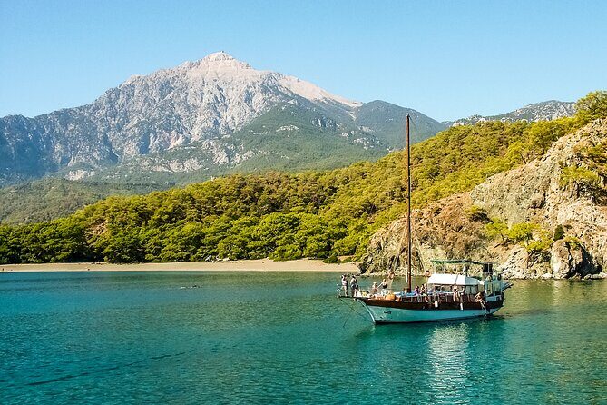 Relaxing Boat Trip w/Lunch and Drinks from Antalya - Exploring the Itinerary and What to Expect