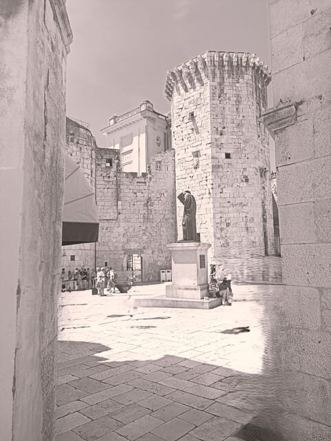 Relaxing walking tour Split - Why We Think This Tour Is Worth Considering