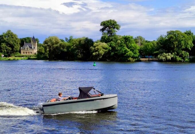 Rent a License-Free Motorboat for 6 PAX - Frequently Asked Questions